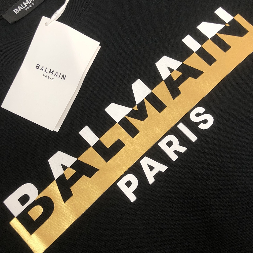 Balmain T-Shirt Style 004 detail view 2