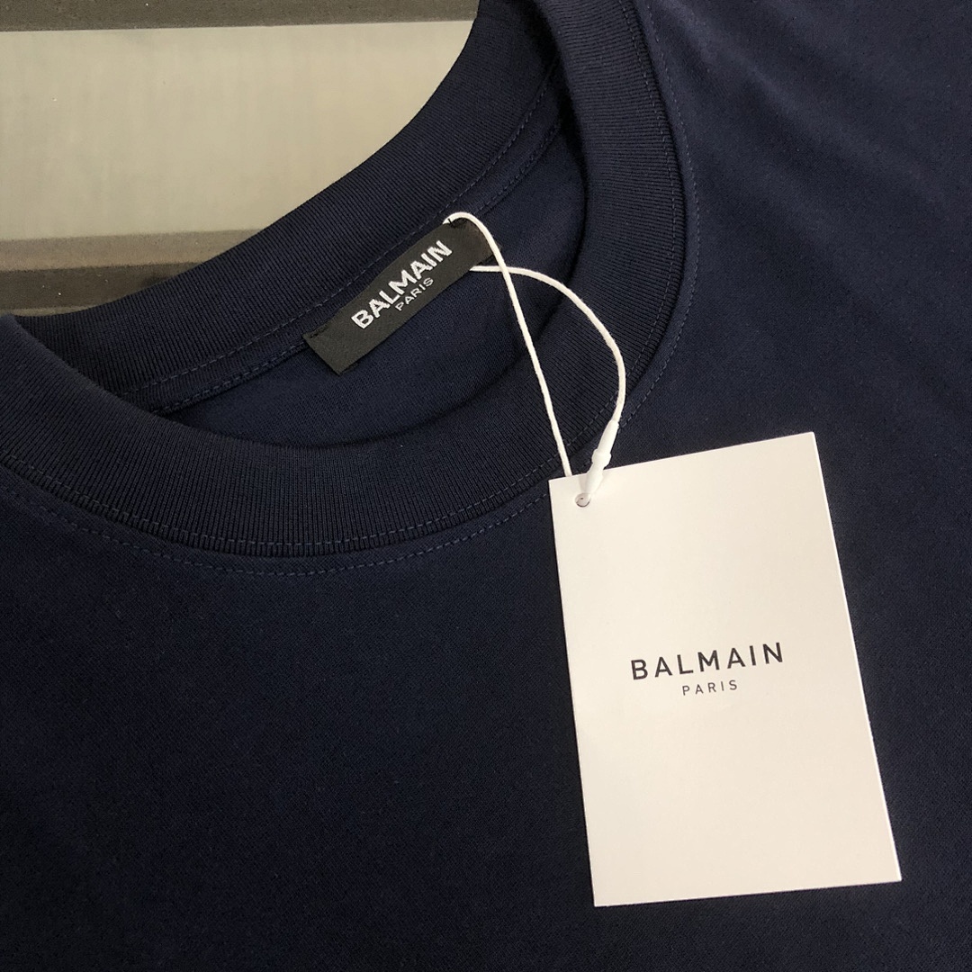 Balmain T-Shirt Style 009 detail view 4