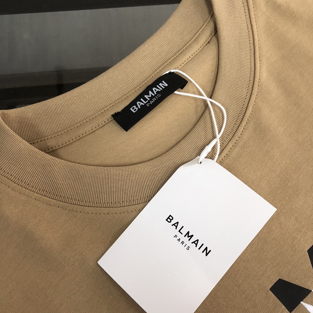 Balmain T-Shirt Style 011 detail view 4