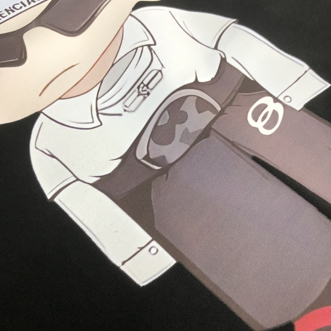 Balenciaga T-Shirt Style 115 detail view 1