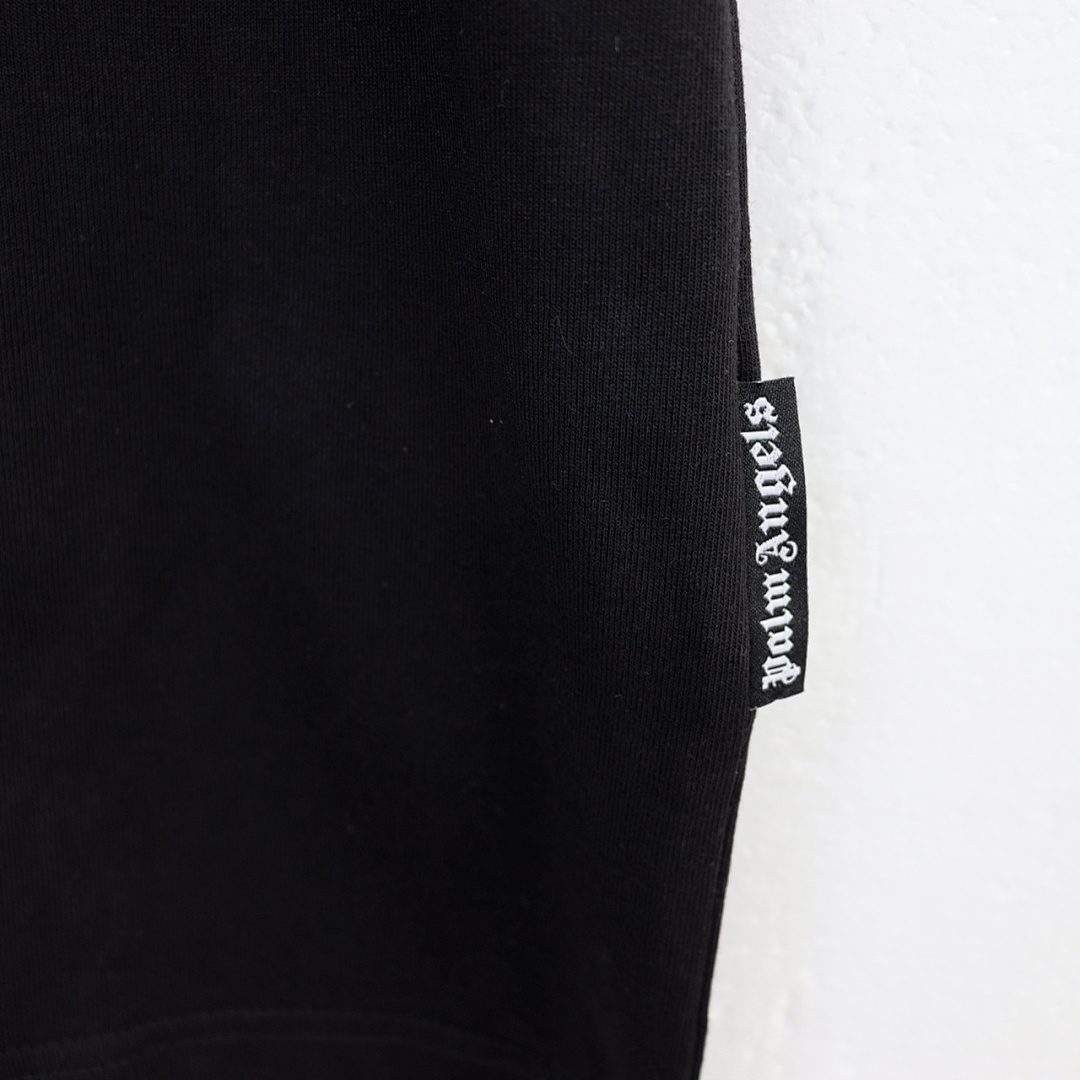 Palm Angels T-Shirt Style 006 detail view 1