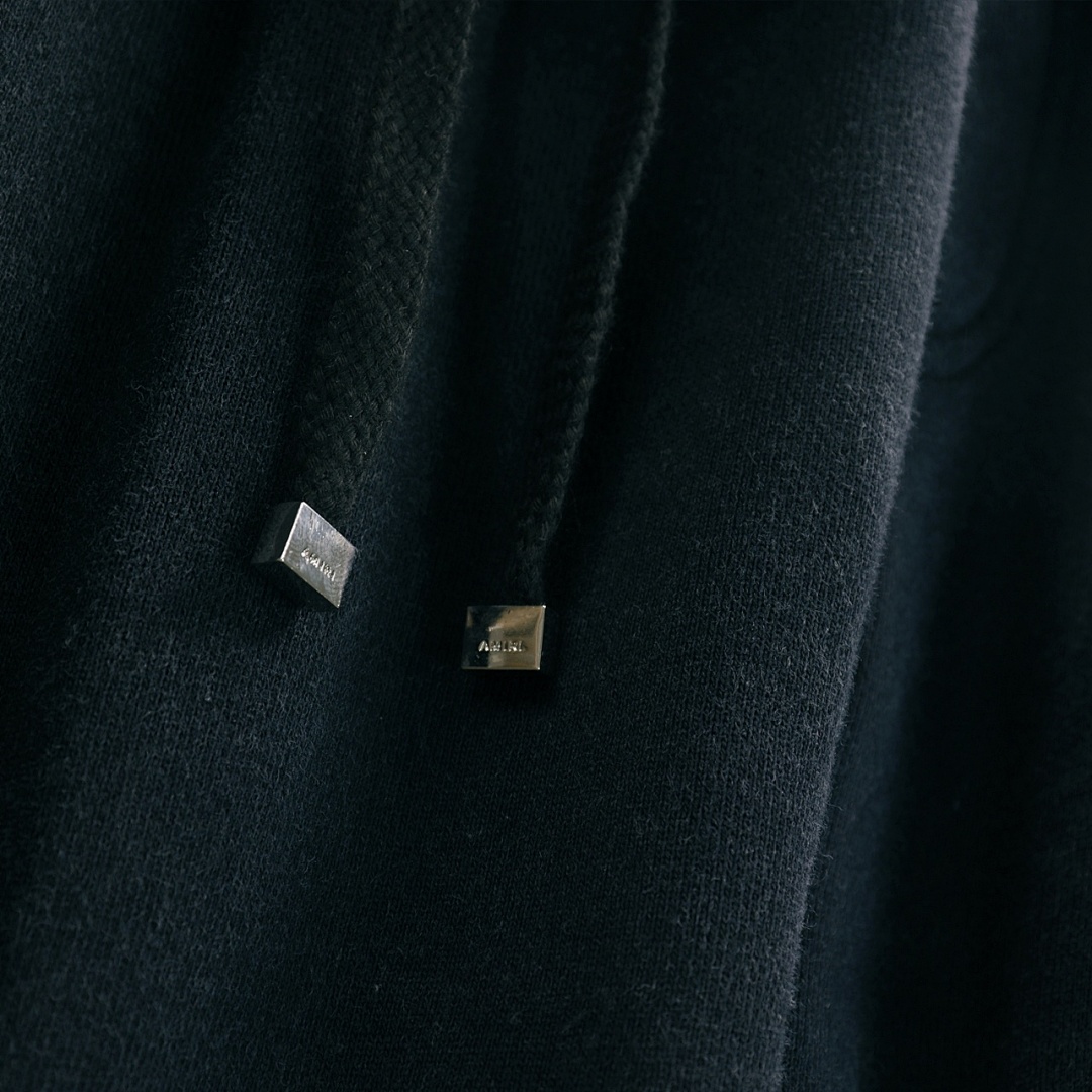 Amiri Shorts detail view 2
