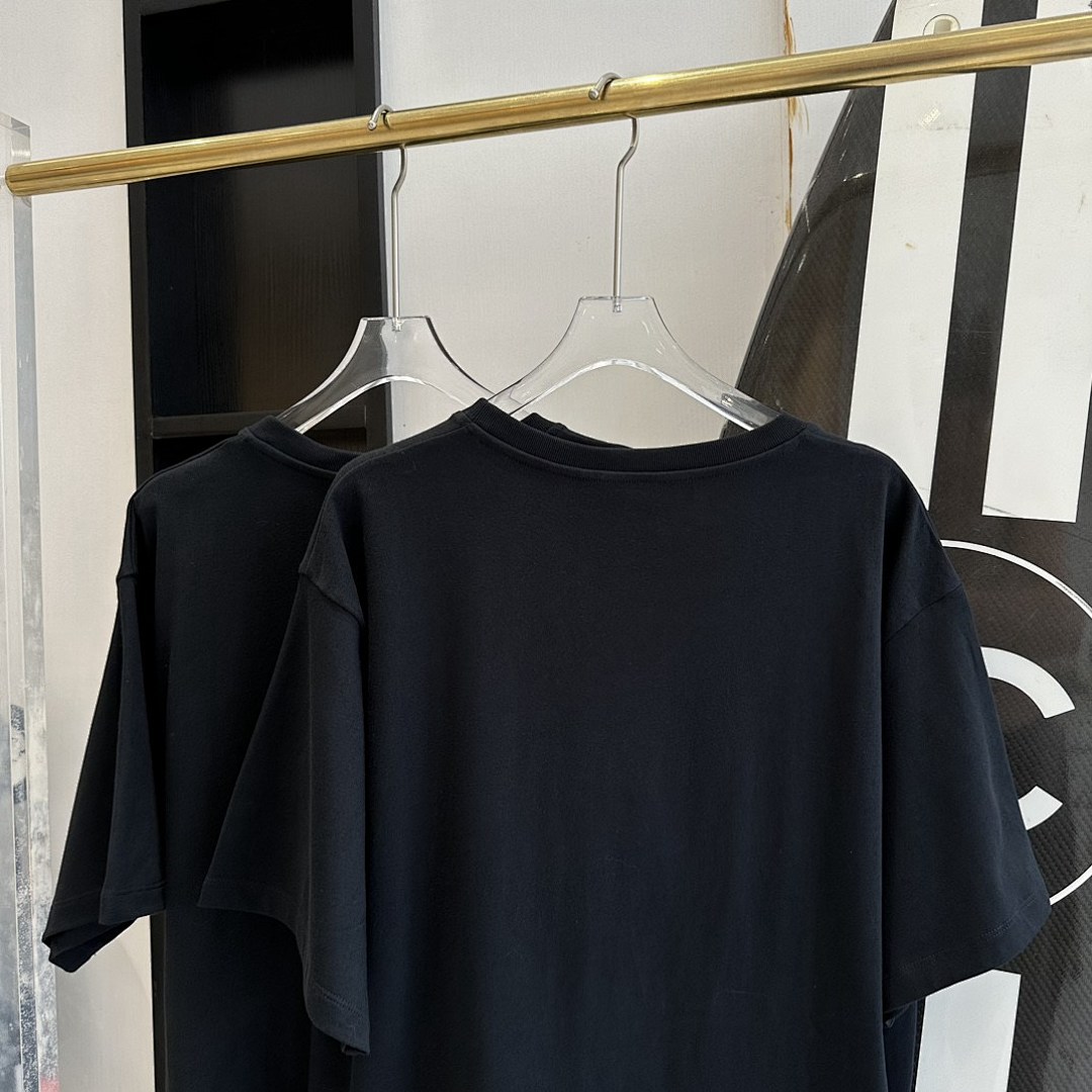 Gucci T-Shirt Style 117 detail view 1