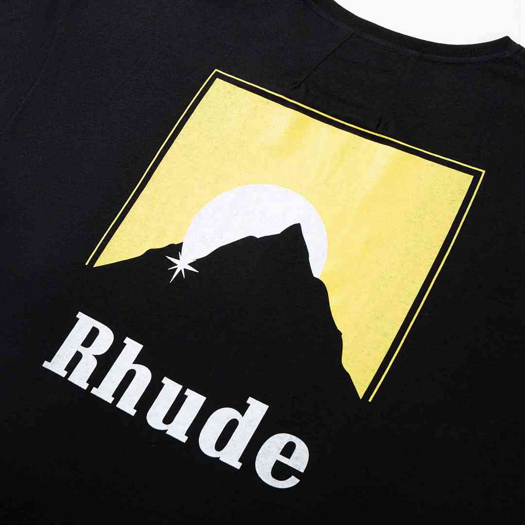 Rhude T-Shirt Style 104 detail view 2