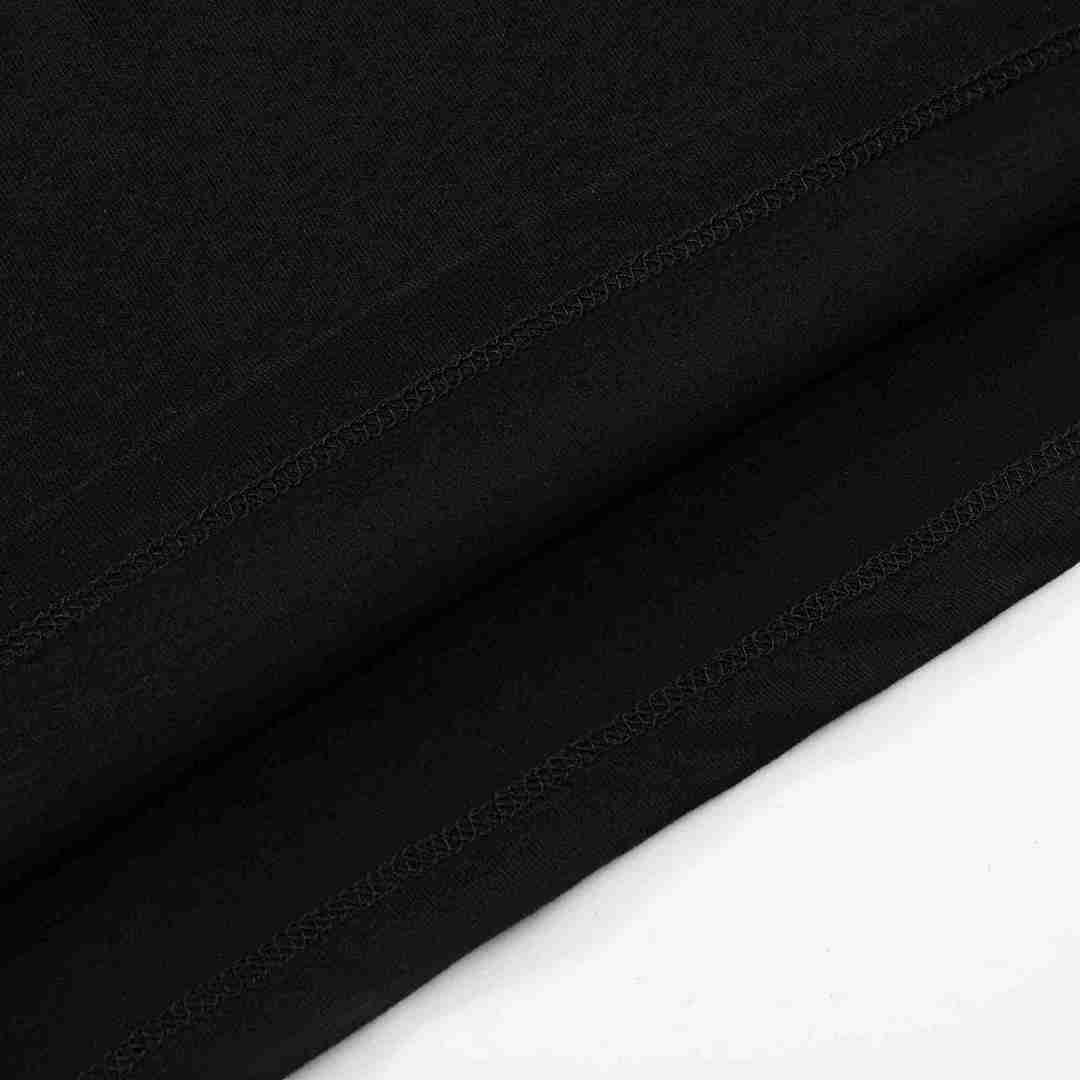Rhude T-Shirt Style 104 detail view 7