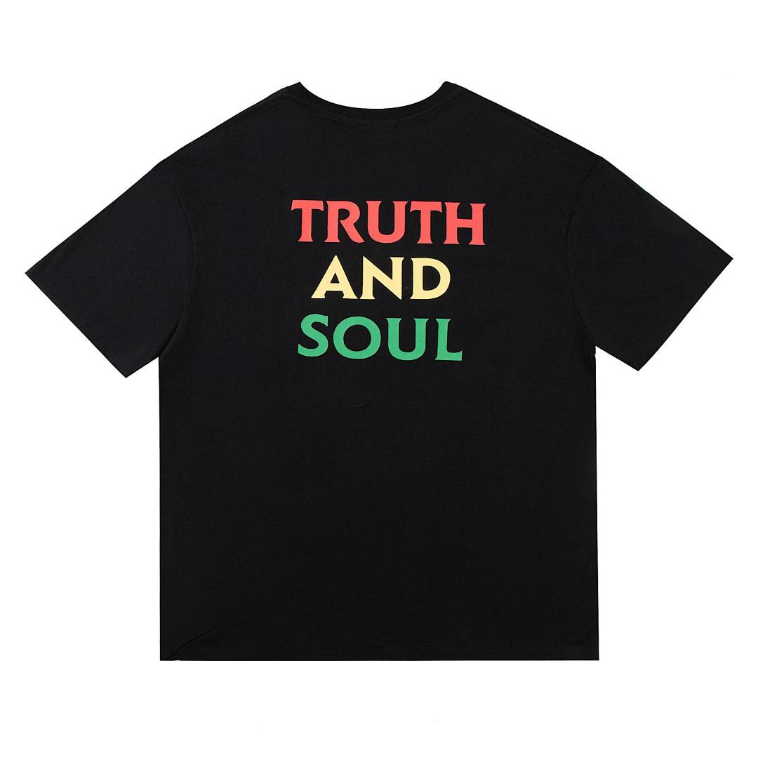 Noah T-Shirt Style 045 detail view 4