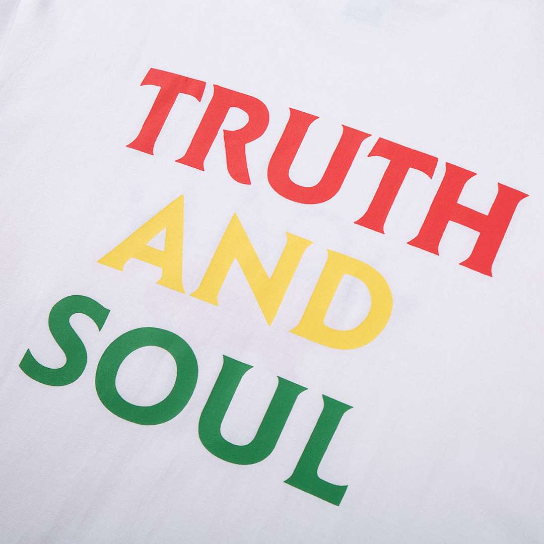 Noah T-Shirt Style 046 detail view 2