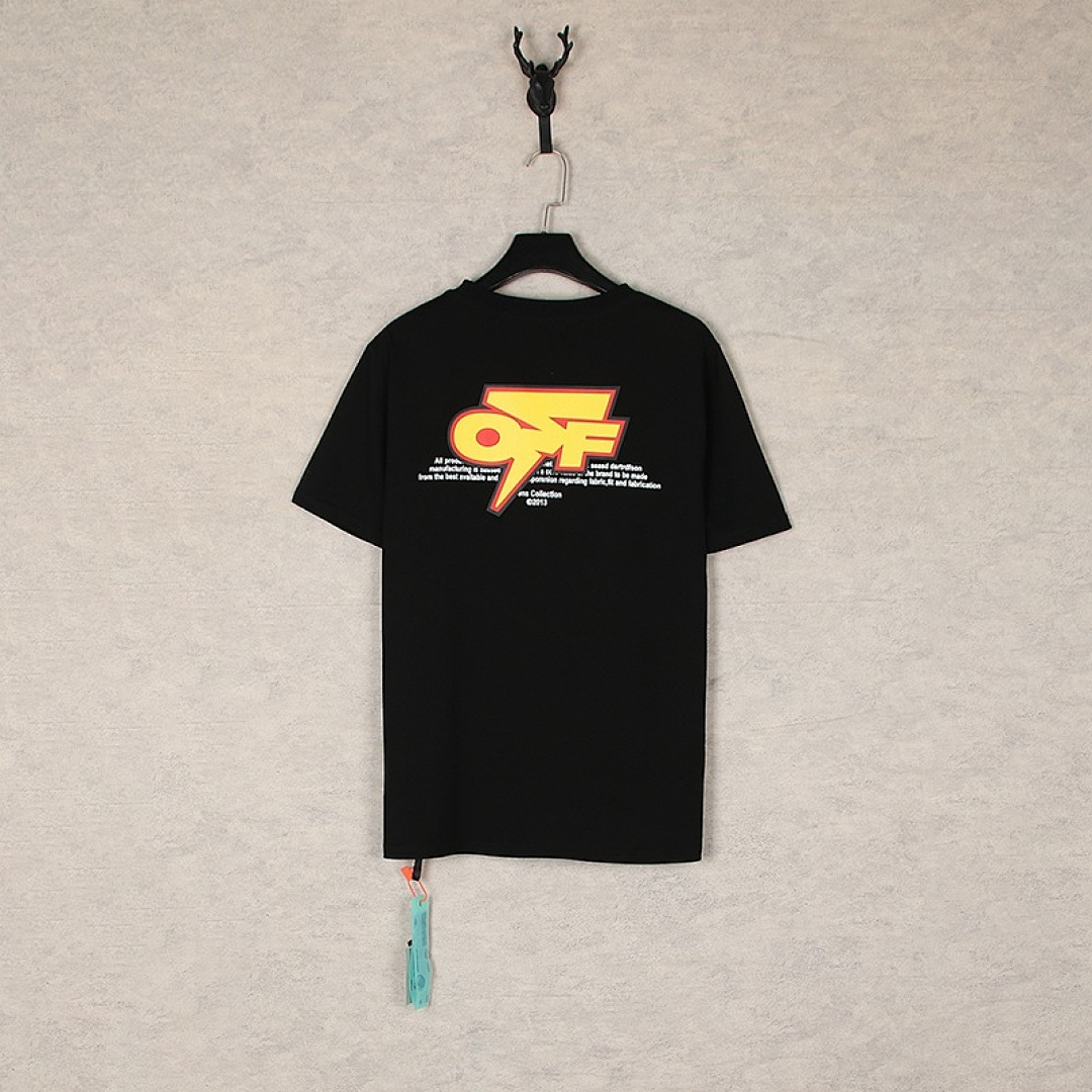 Off-White T-Shirt Style 024 detail view 1