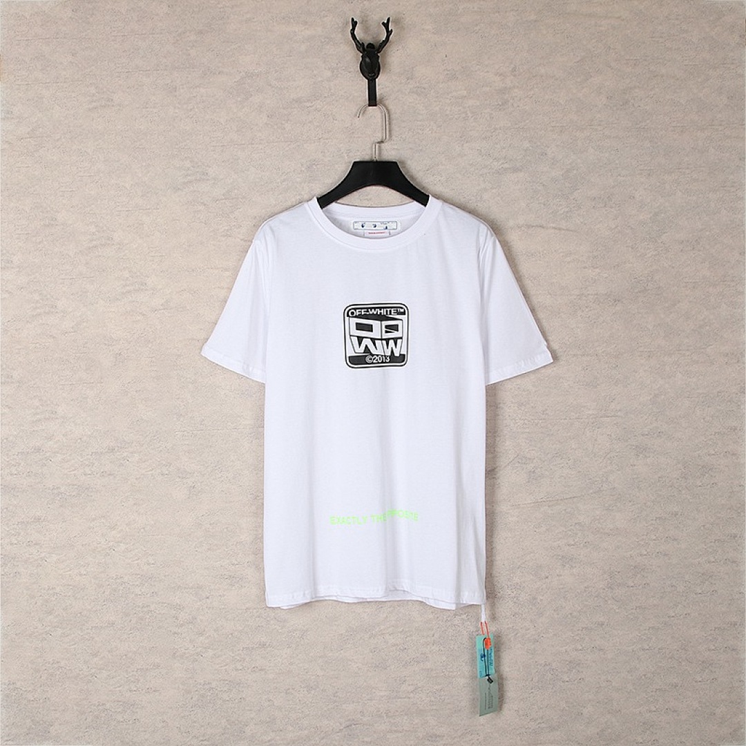 Off-White T-Shirt Style 026 detail view 4