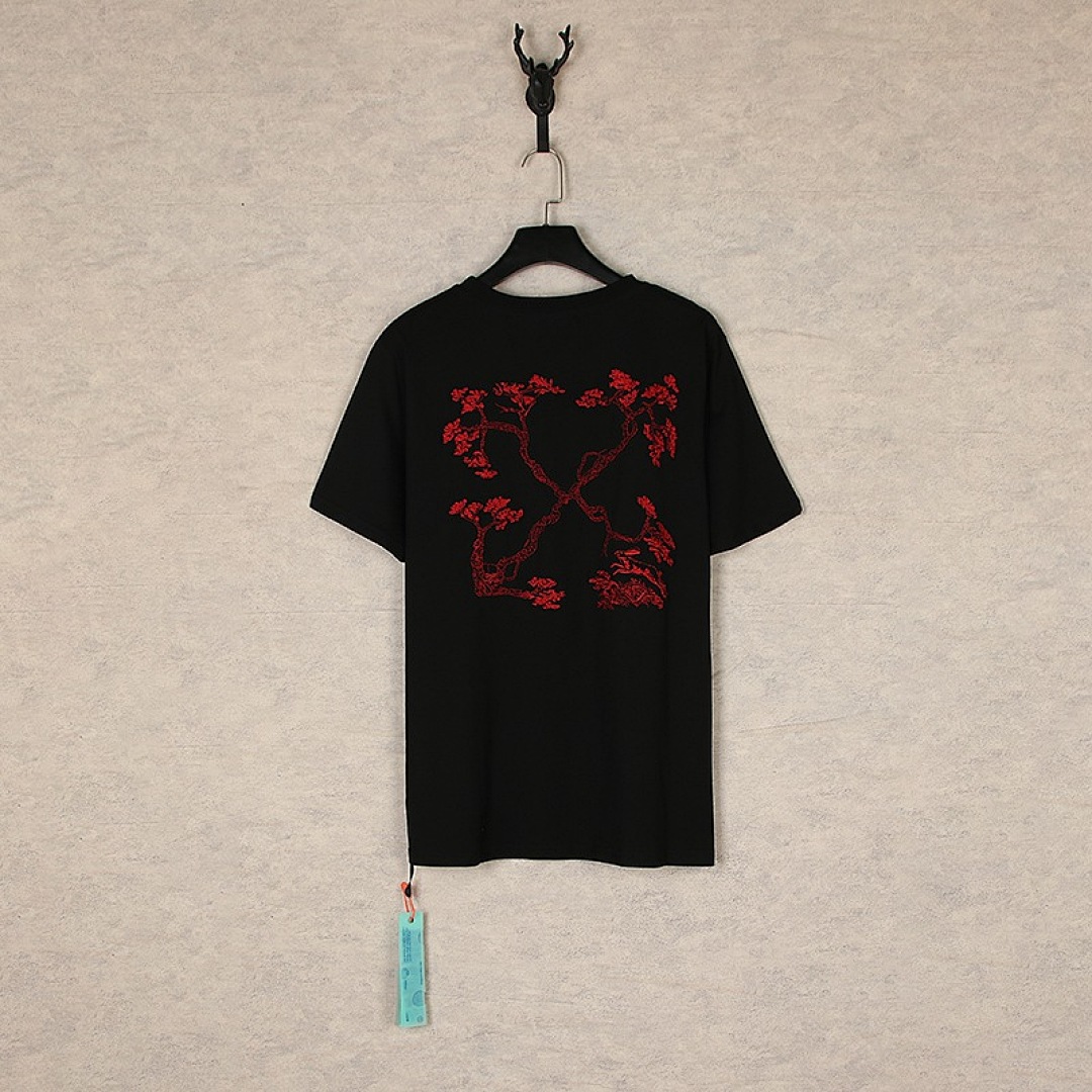 Off-White T-Shirt Style 033 detail view 1
