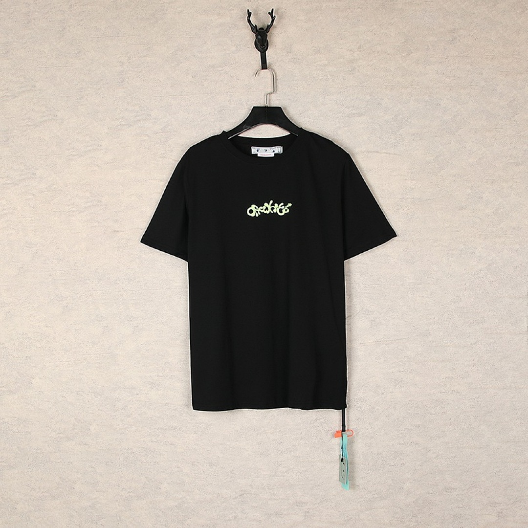 Off-White T-Shirt Style 035 main view