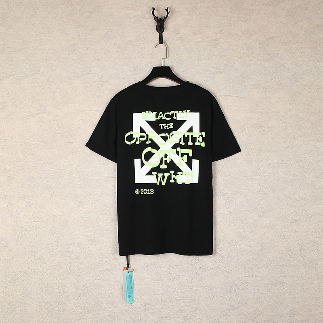 Off-White T-Shirt Style 035 detail view 3