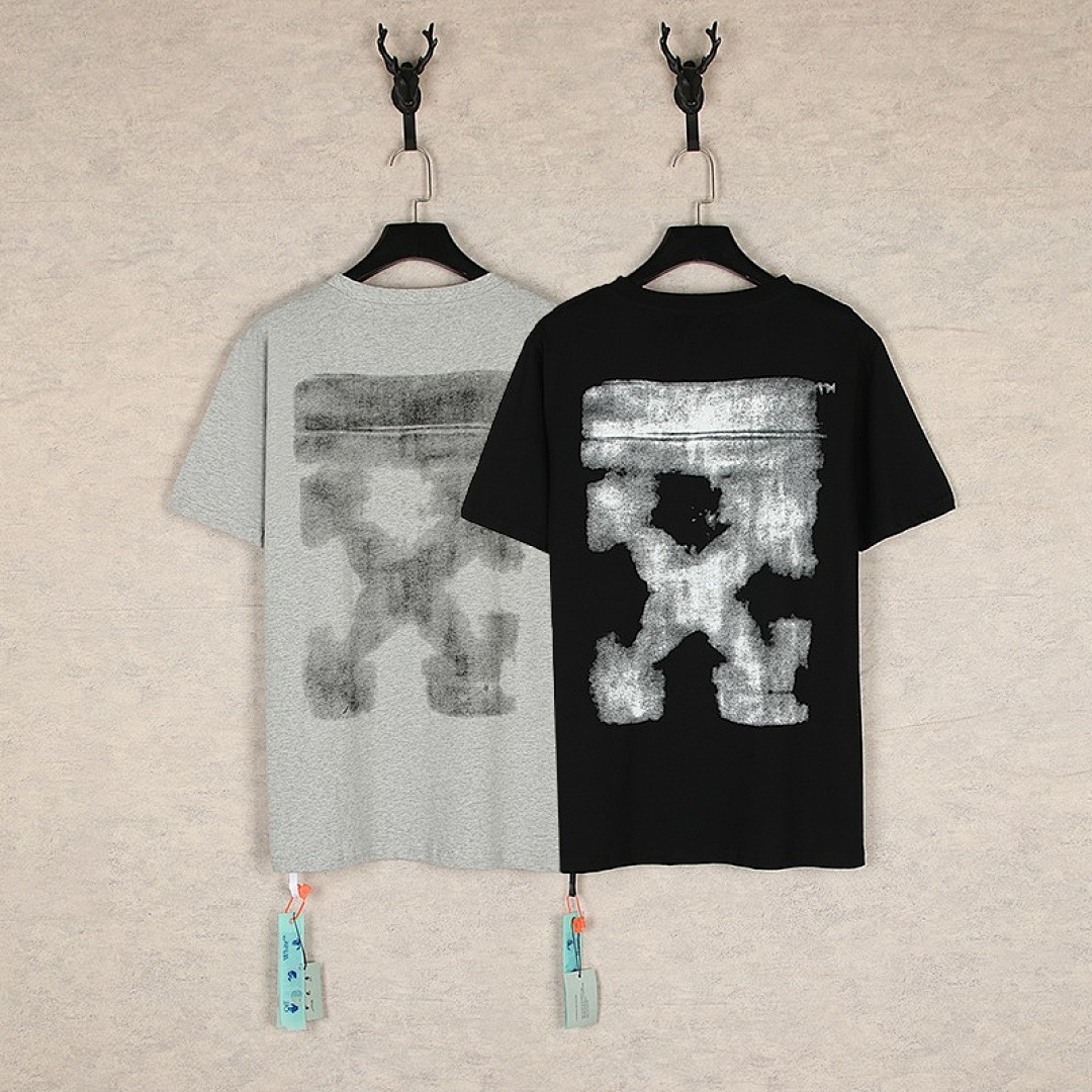 Off-White T-Shirt Style 039 detail view 1