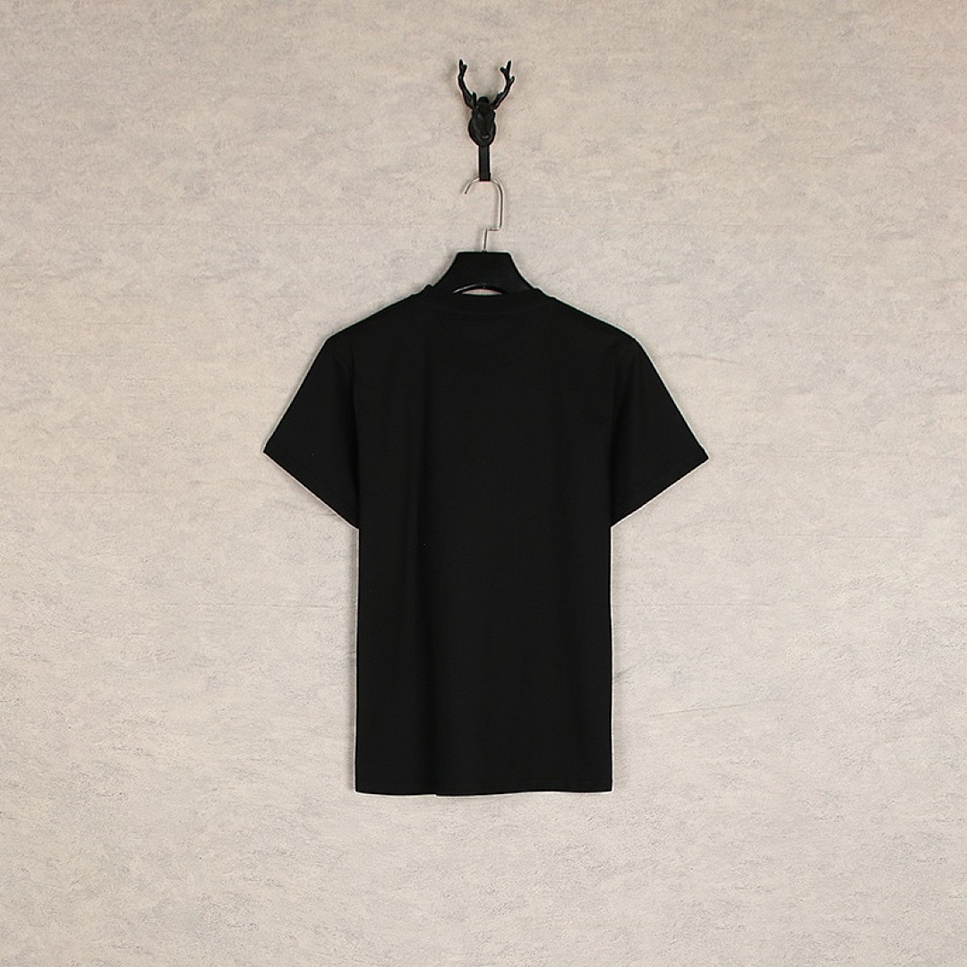 Bape T-Shirt Style 003 detail view 1