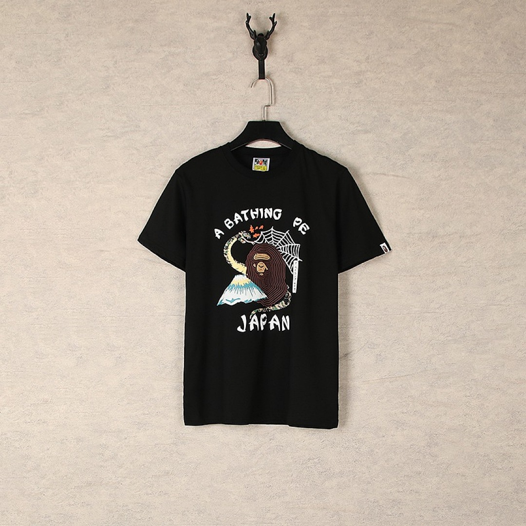 Bape T-Shirt Style 010 detail view 1