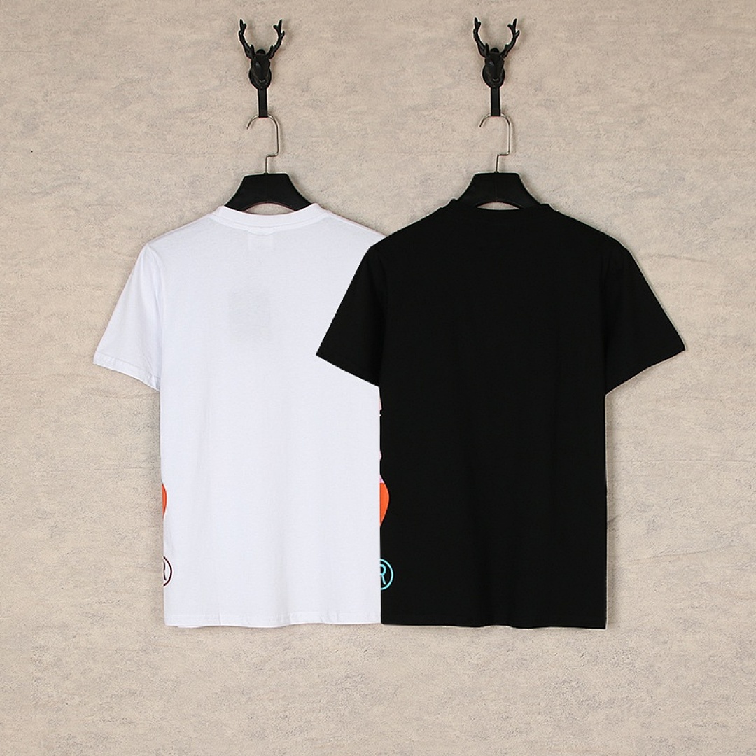 Bape T-Shirt Style 014 detail view 1