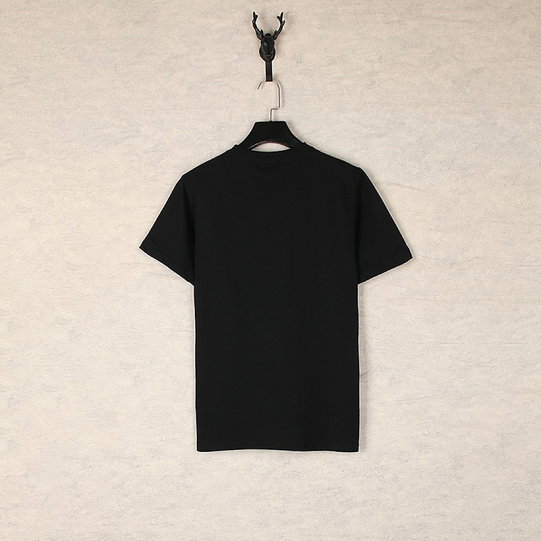 Bape T-Shirt Style 015 detail view 1