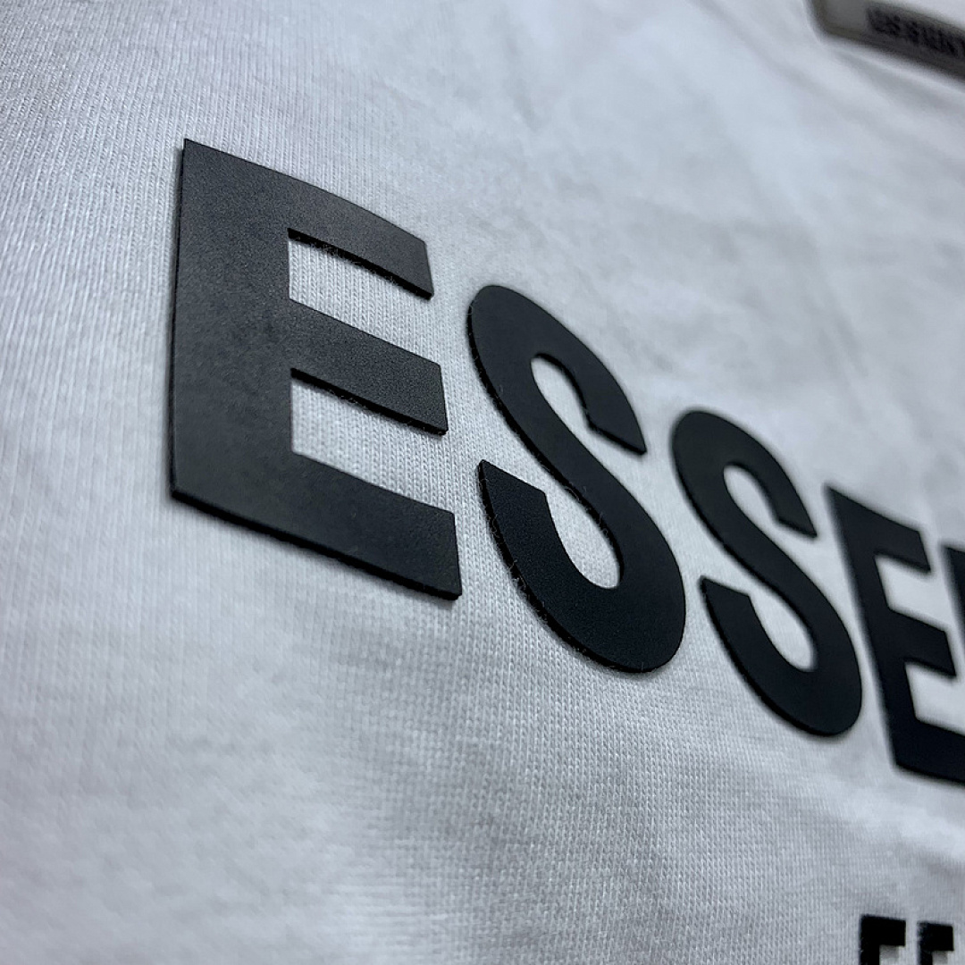 Fear of God T-Shirt Style 028 detail view 6