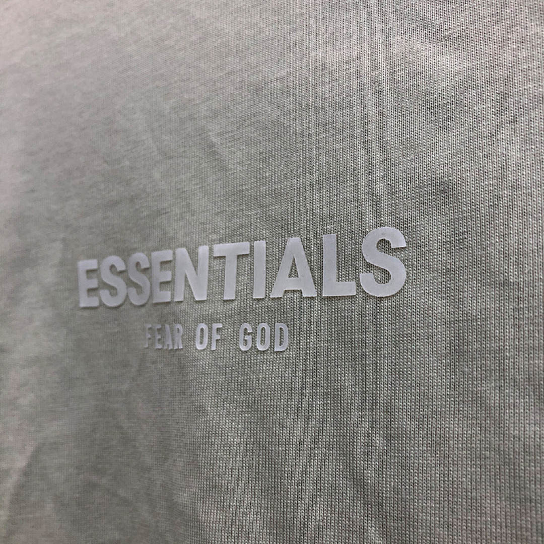 Fear of God T-Shirt Style 031 detail view 2