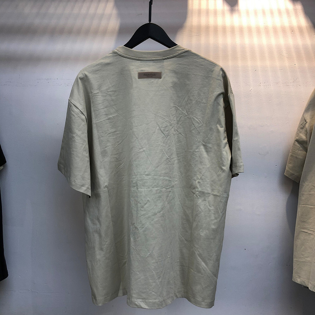 Fear of God T-Shirt Style 031 detail view 7