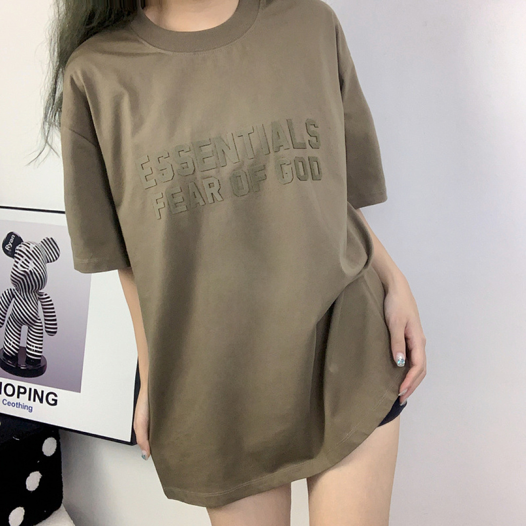 Fear of God T-Shirt Style 033 detail view 3
