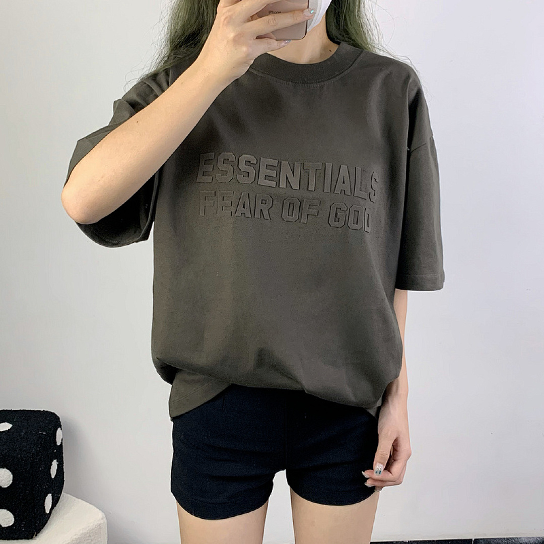 Fear of God T-Shirt Style 033 detail view 6