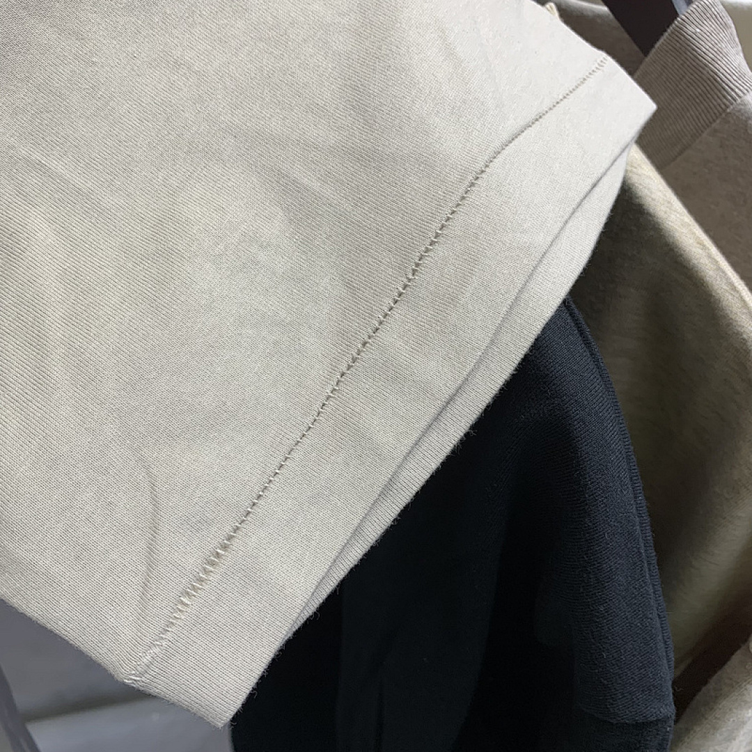 Fear of God T-Shirt Style 037 detail view 1