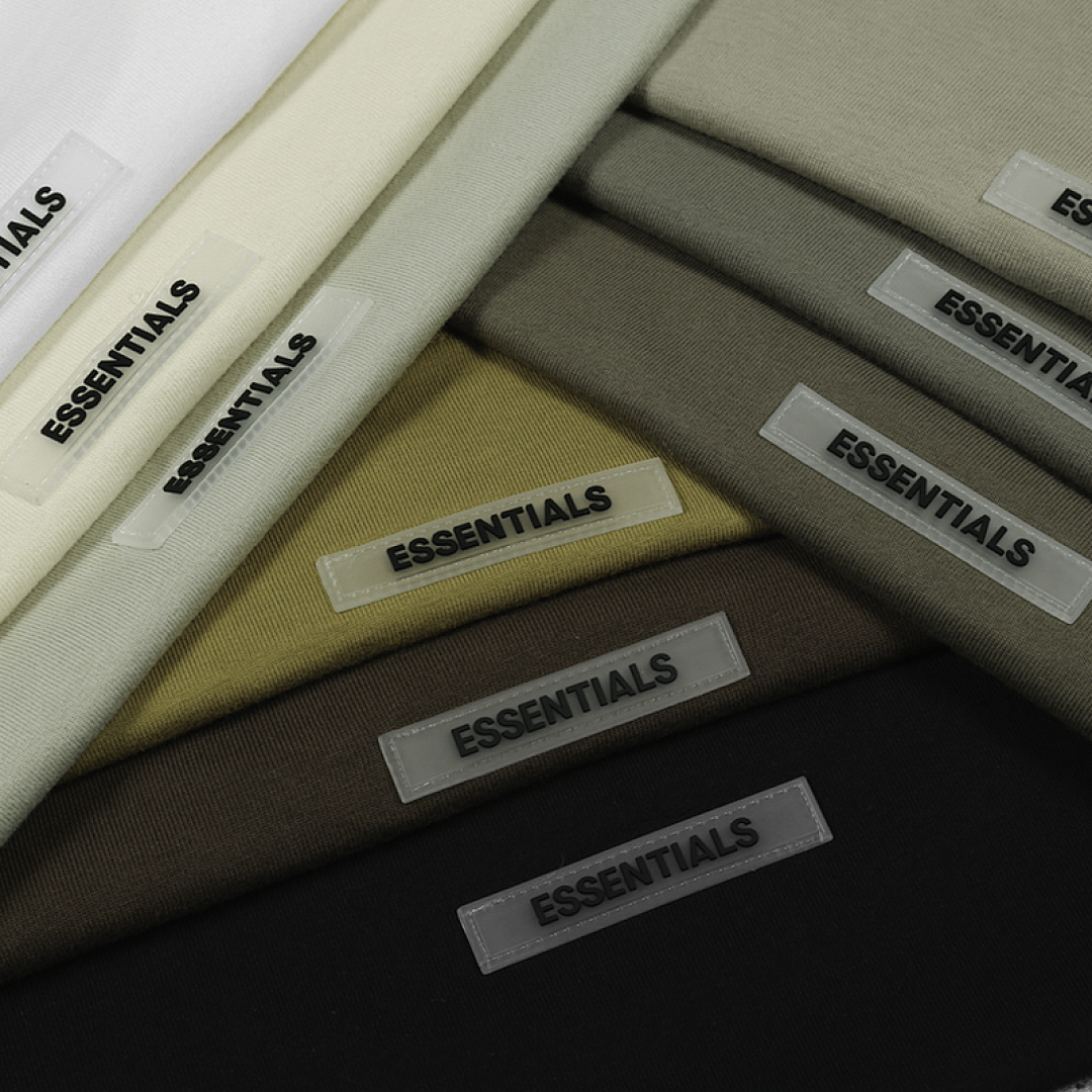 Fear of God T-Shirt Style 038 detail view 3