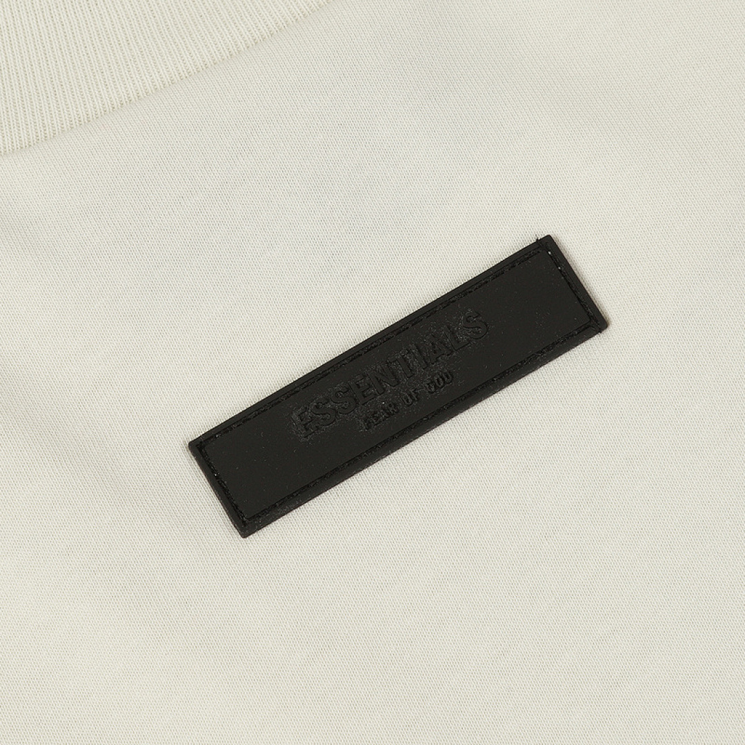 Fear of God T-Shirt Style 040 detail view 1