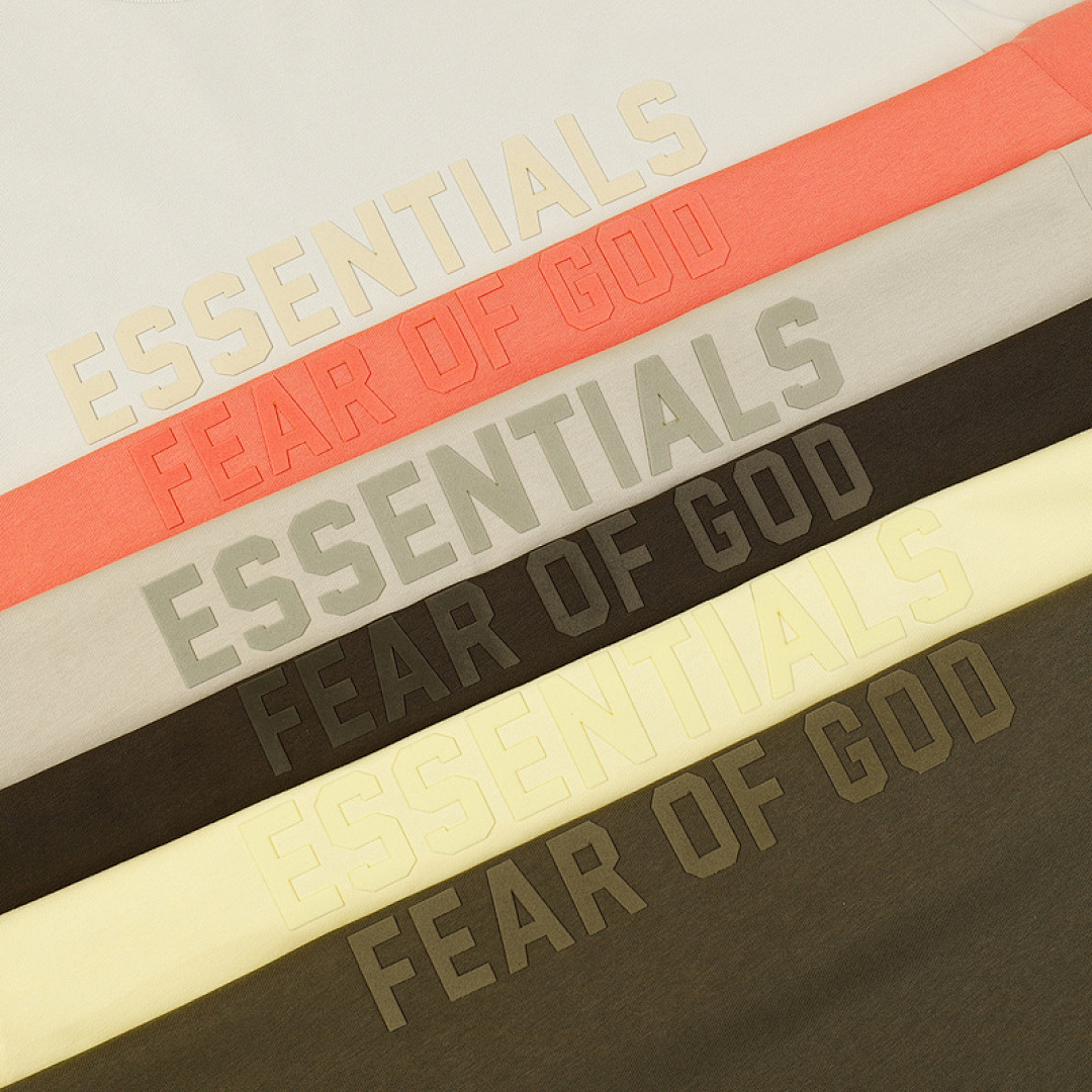 Fear of God T-Shirt Style 040 detail view 3