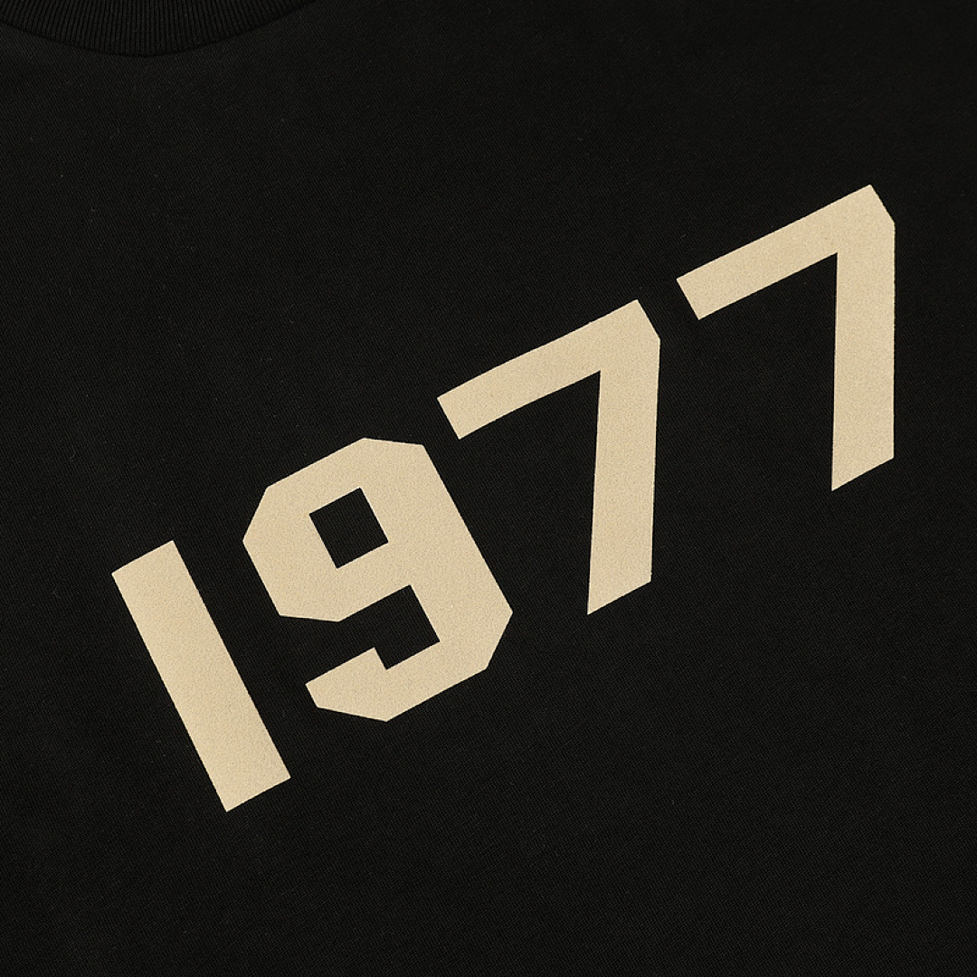 Fear of God T-Shirt Style 045 detail view 3