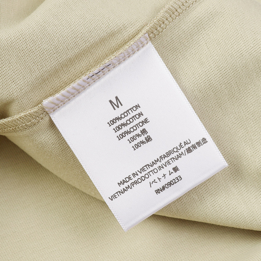 Fear of God T-Shirt Style 047 detail view 4
