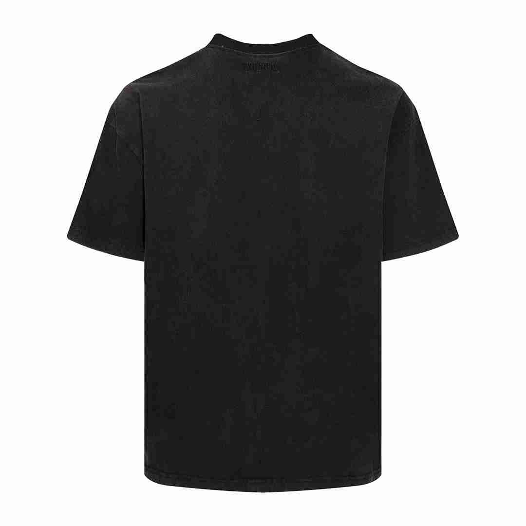 Vetements T-Shirt Style 002 detail view 4