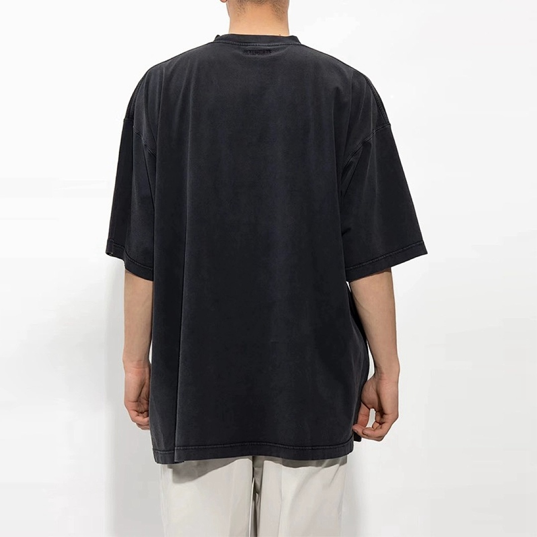 Vetements T-Shirt Style 003 main view
