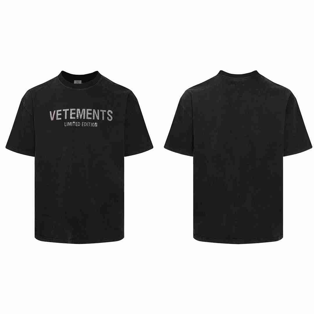Vetements T-Shirt Style 003 detail view 6