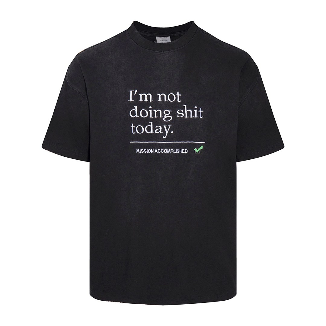 Vetements T-Shirt Style 004 main view