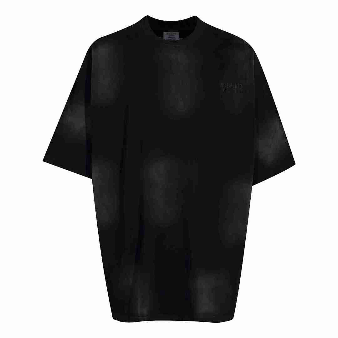 Vetements T-Shirt Style 010 main view