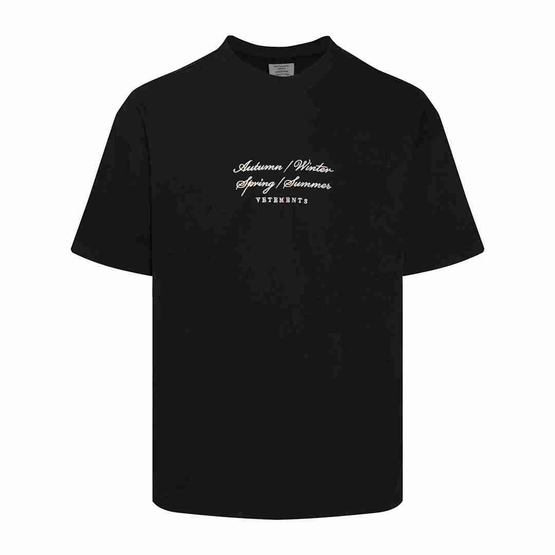 Vetements T-Shirt Style 024 main view
