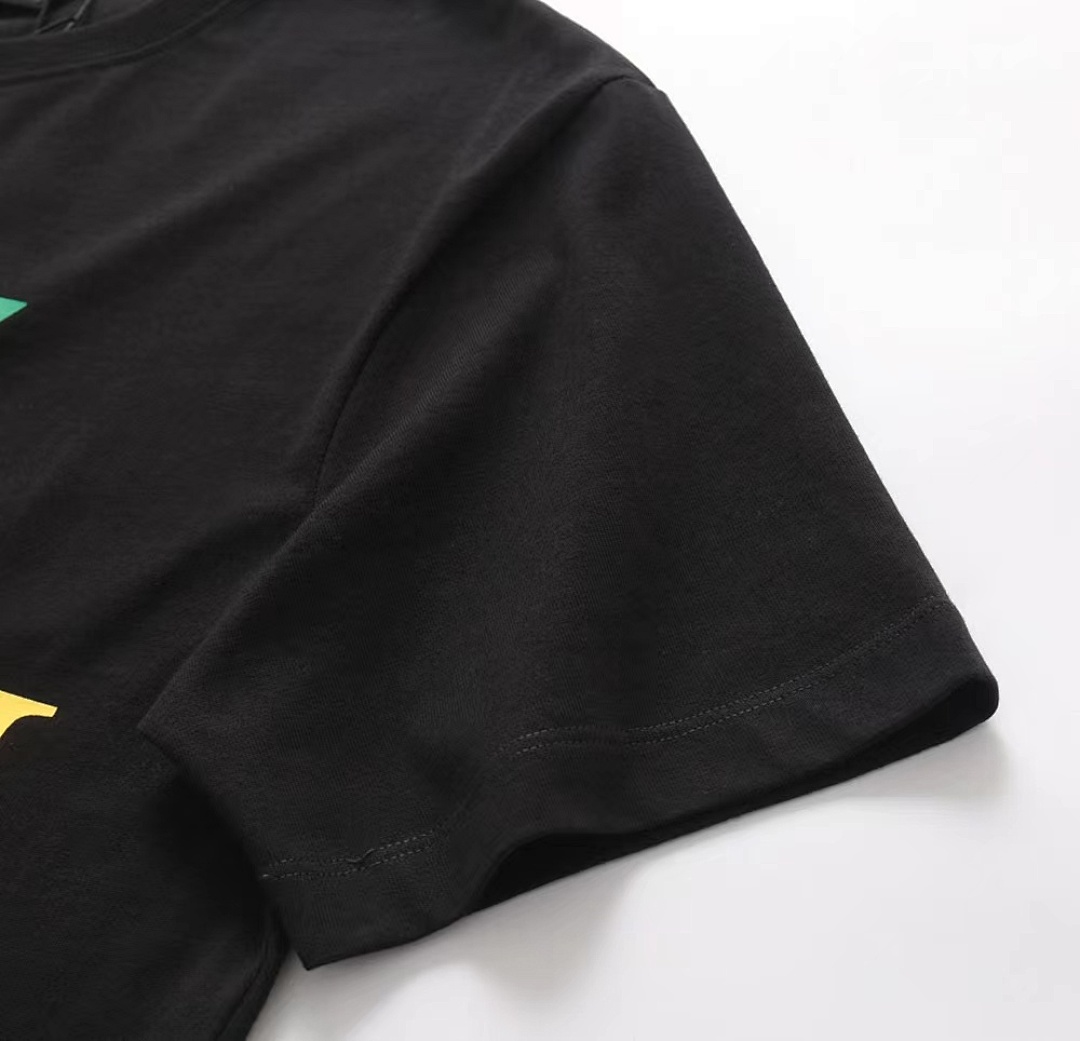 Gucci T-Shirt Style 129 main view