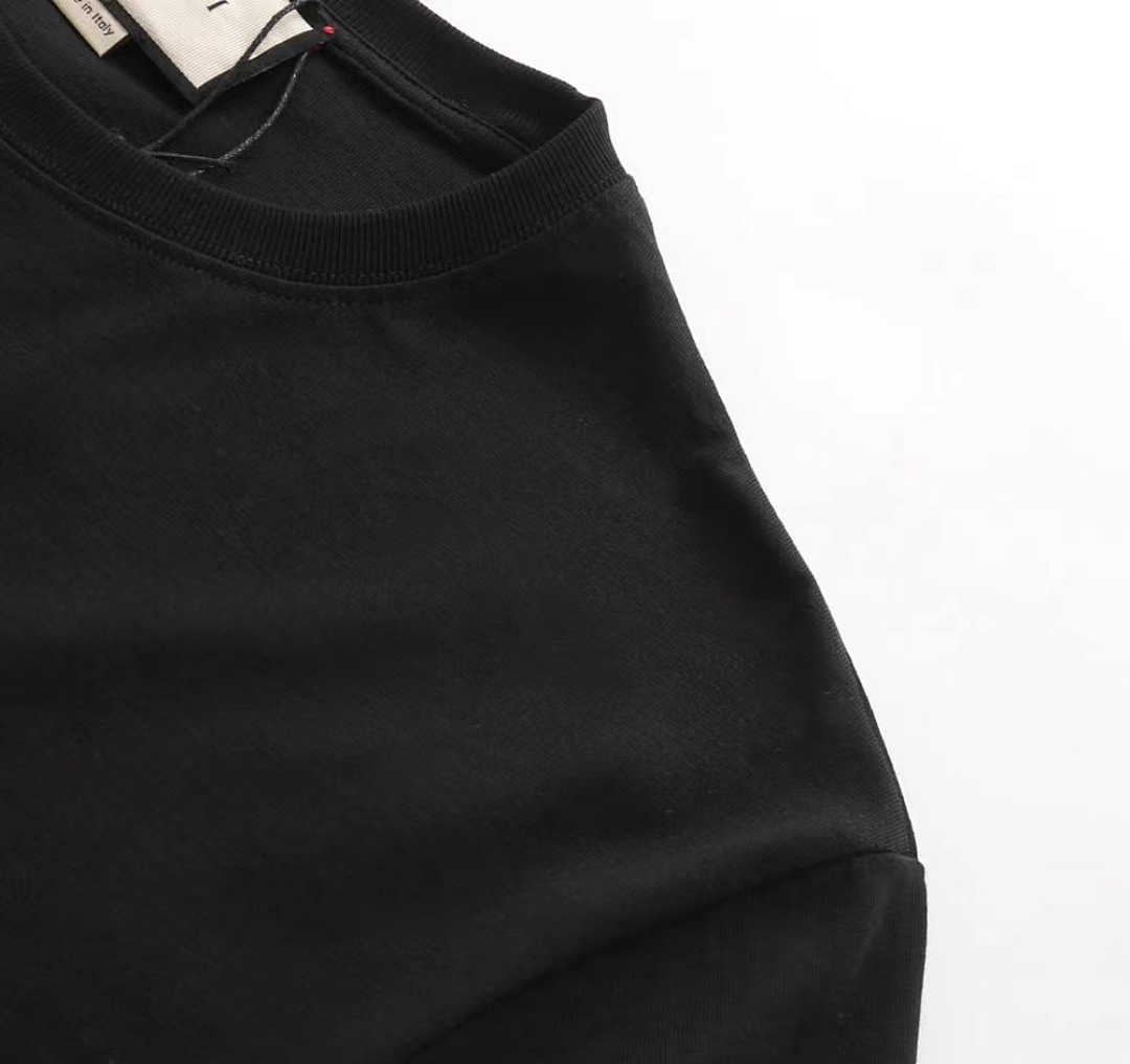 Gucci T-Shirt Style 129 detail view 1