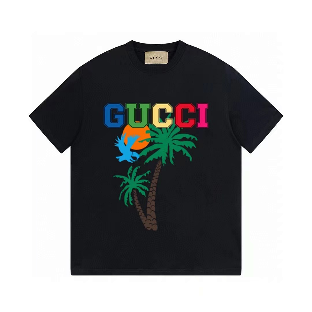Gucci T-Shirt Style 135 detail view 2