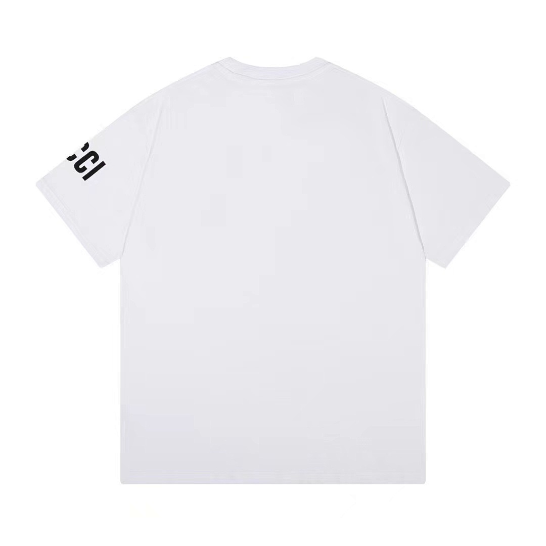 Gucci T-Shirt Style 144 detail view 1