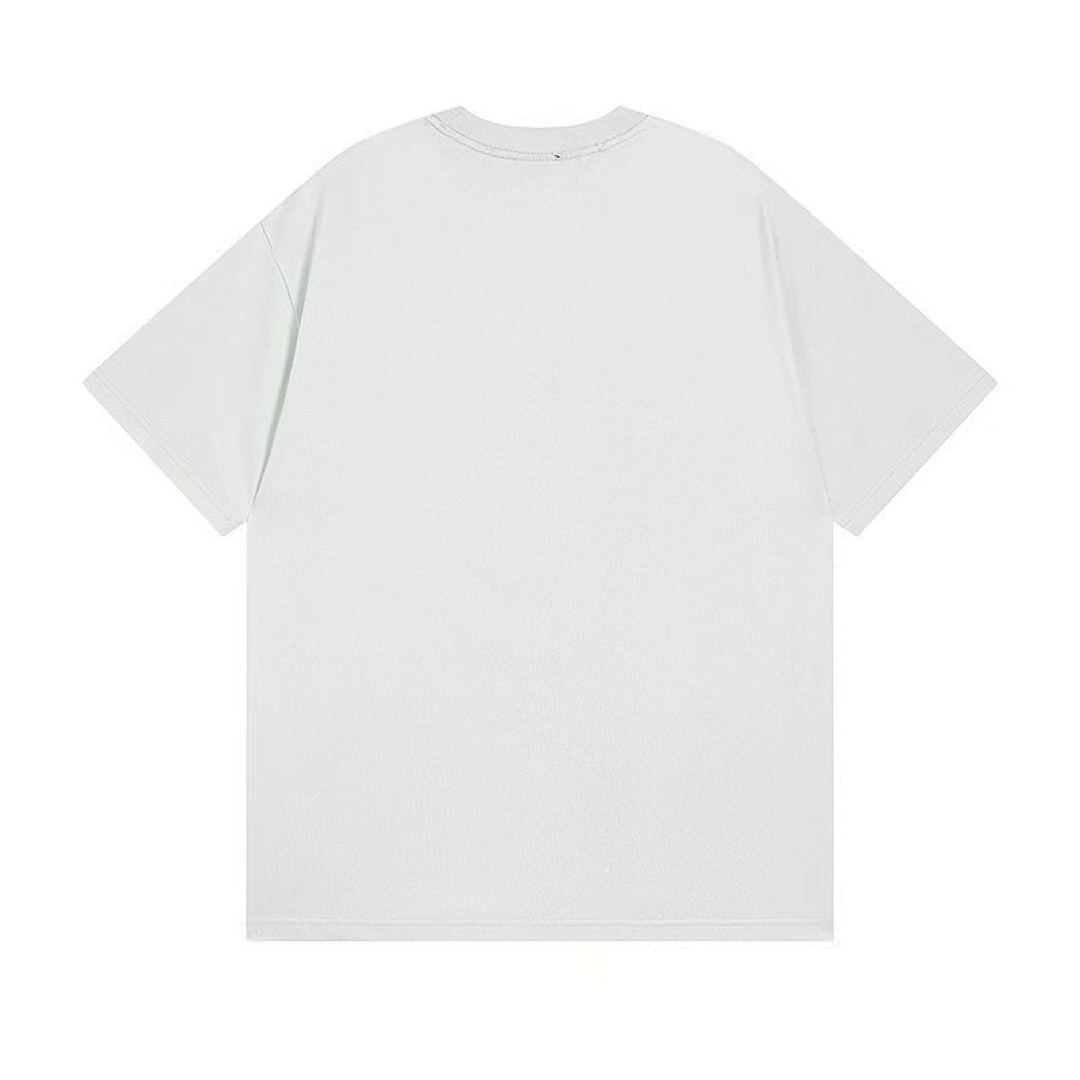 Balenciaga T-Shirt Style 129 detail view 1
