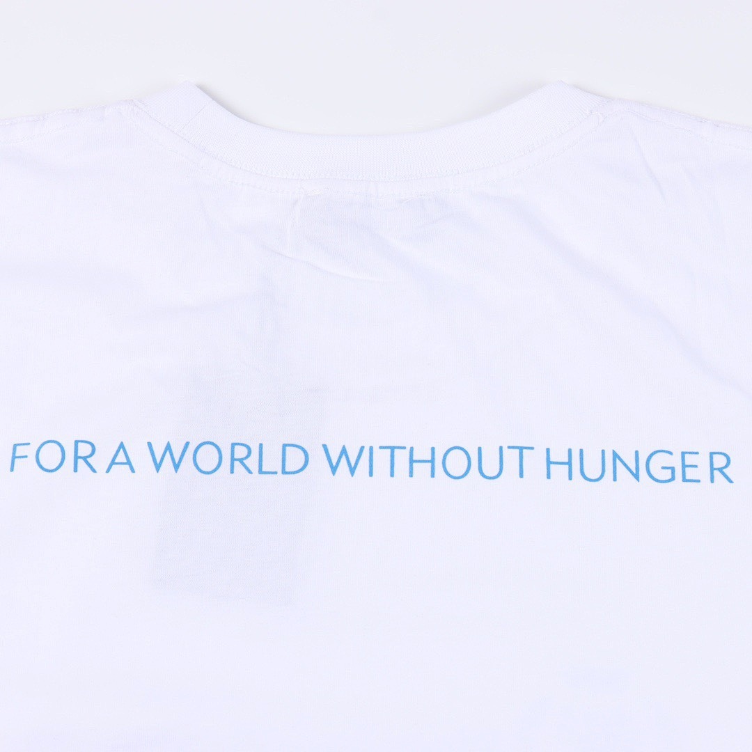 Balenciaga T-Shirt Style 132 detail view 5