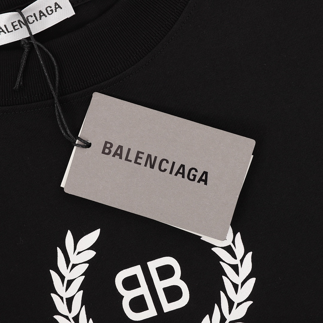 Balenciaga T-Shirt Style 134 main view