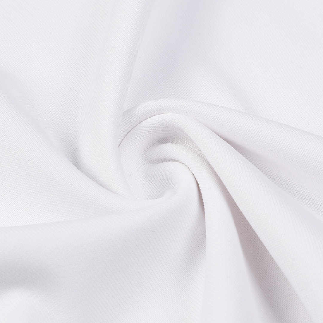 Balenciaga T-Shirt Style 135 detail view 6
