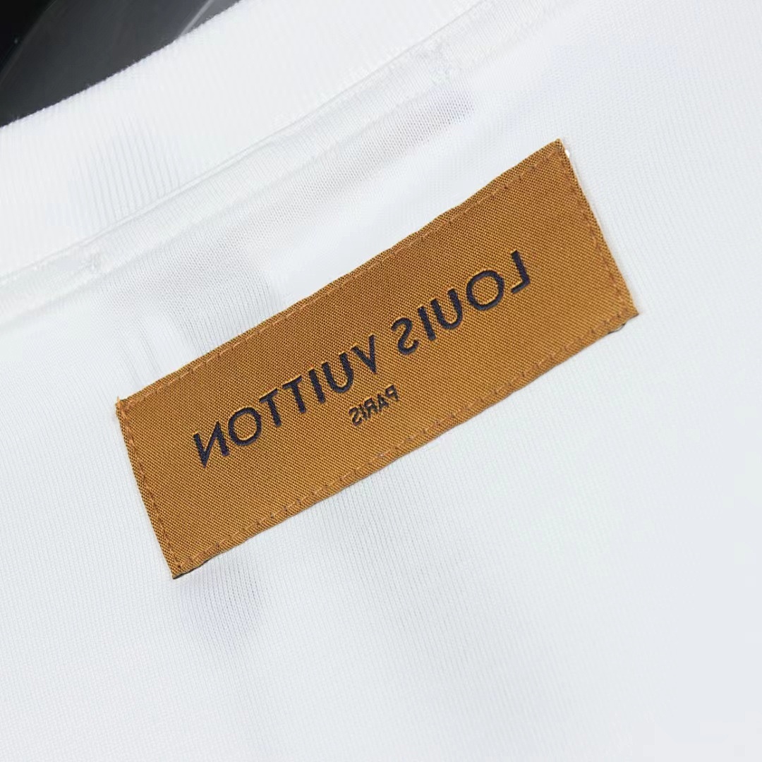 Louis Vuitton T-Shirt Style 076 main view