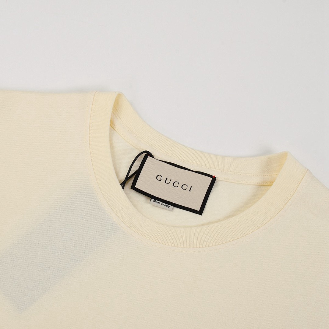 Gucci T-Shirt Style 160 detail view 4