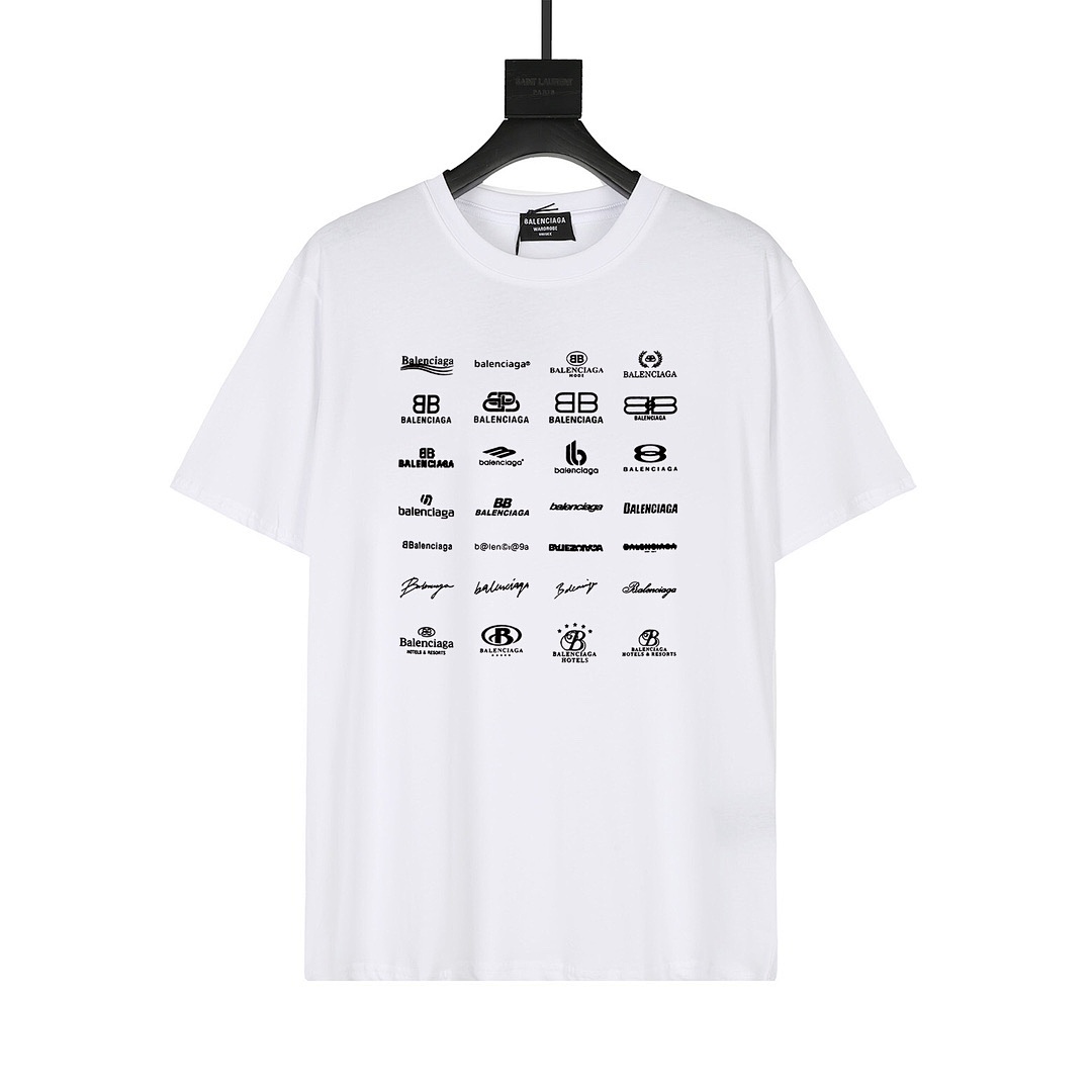 Balenciaga T-Shirt Style 142 detail view 1