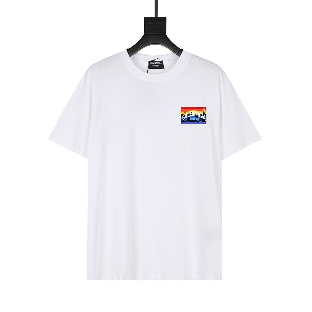 Balenciaga T-Shirt Style 155 detail view 1